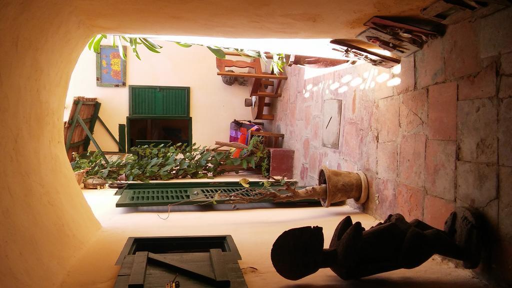 Gorée Maison Augustin Ly מראה חיצוני תמונה