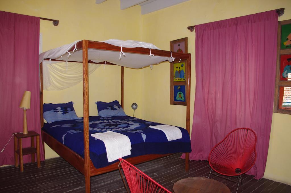 Gorée Maison Augustin Ly חדר תמונה