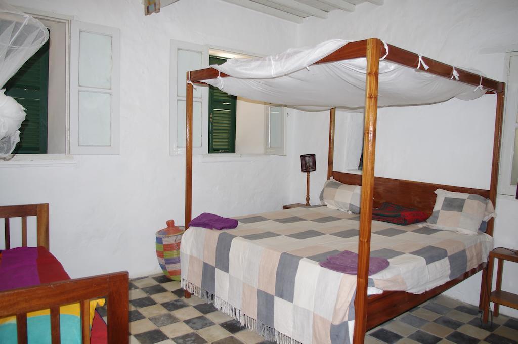 Gorée Maison Augustin Ly חדר תמונה